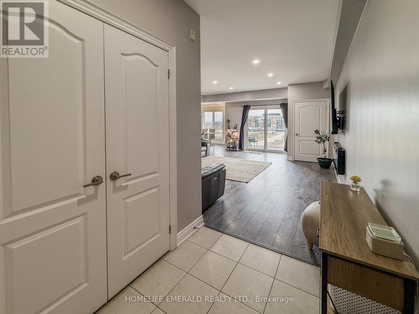 View of 413 - 100 DEAN AVENUE in Painswick South